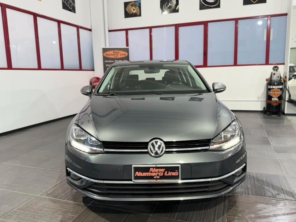 Volkswagen Golf 7.5 Highline DSG 2.0 TDI 150cv 2019