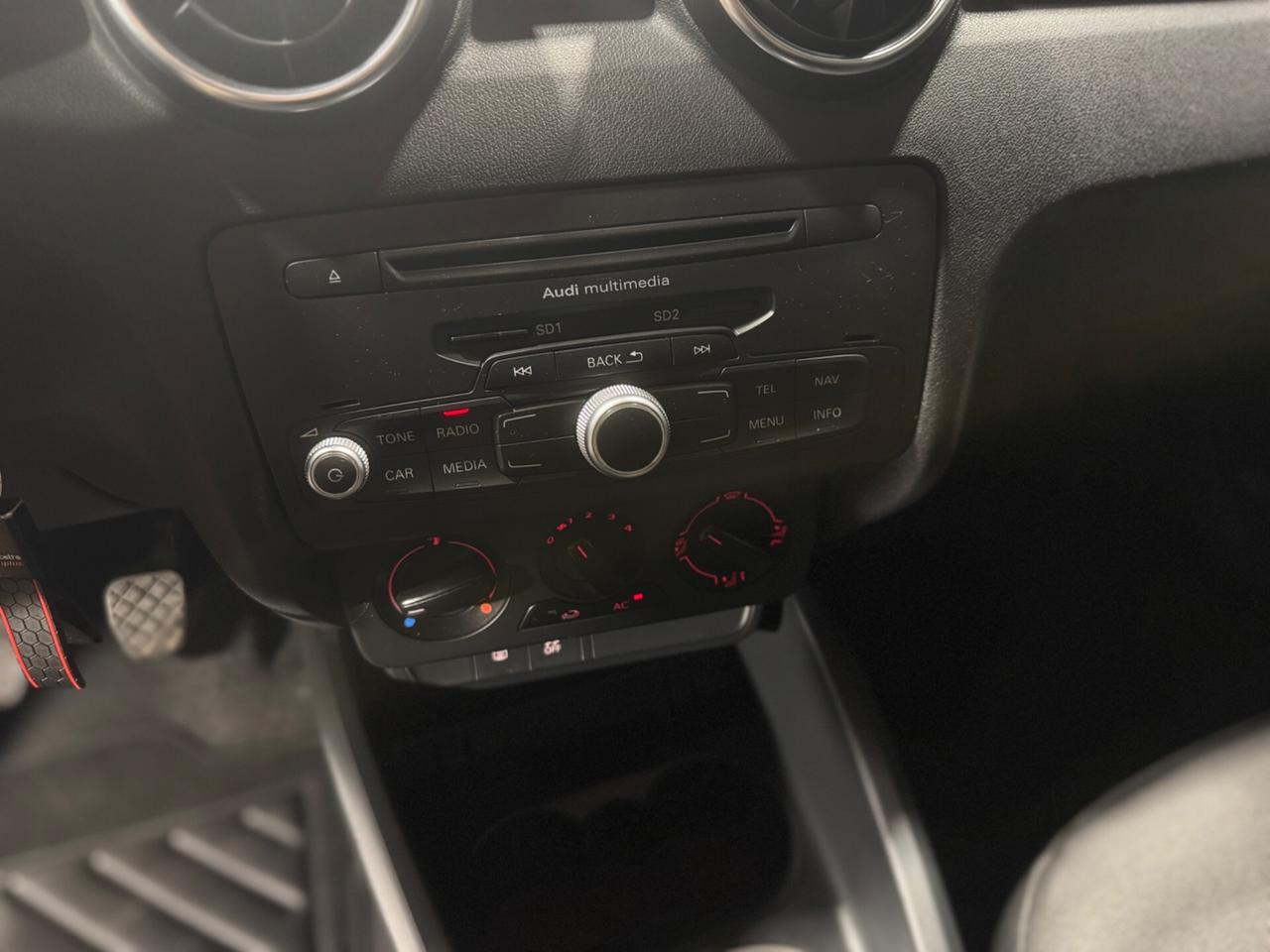 Audi A1 1.6 TDI 90CV MANUALE NEOPATENTATI