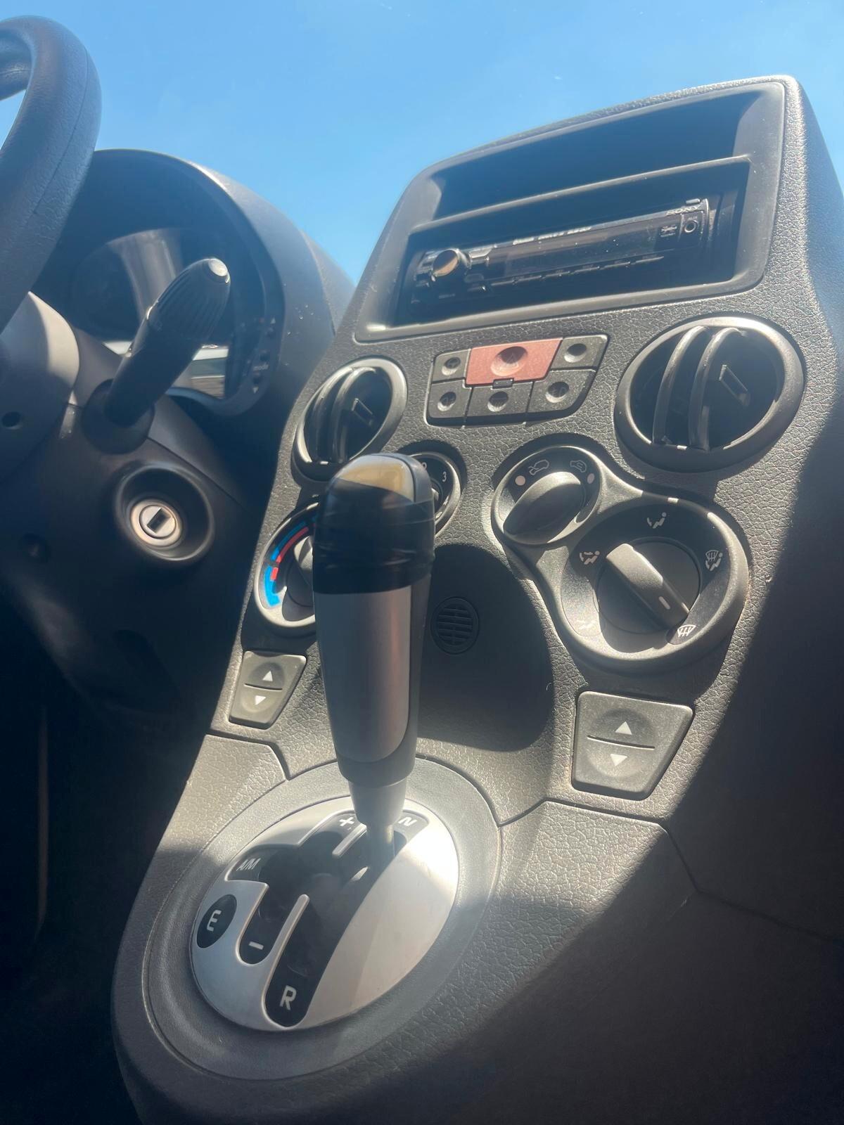Fiat Panda 1.2 Emotion Dualogic