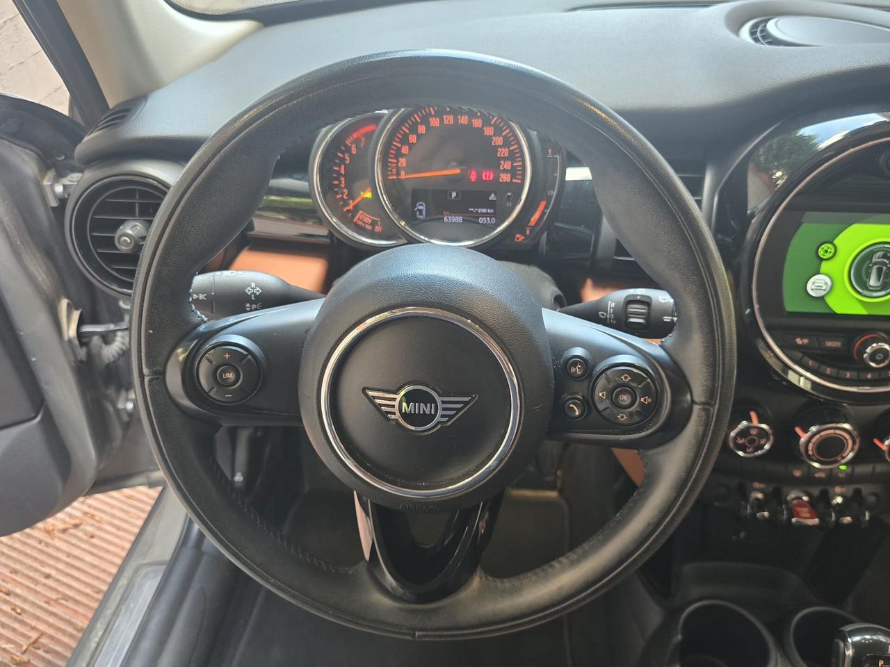Mini 5p 1.5 One 102cv automatica / pelle totale -OK NEOPATENTATI