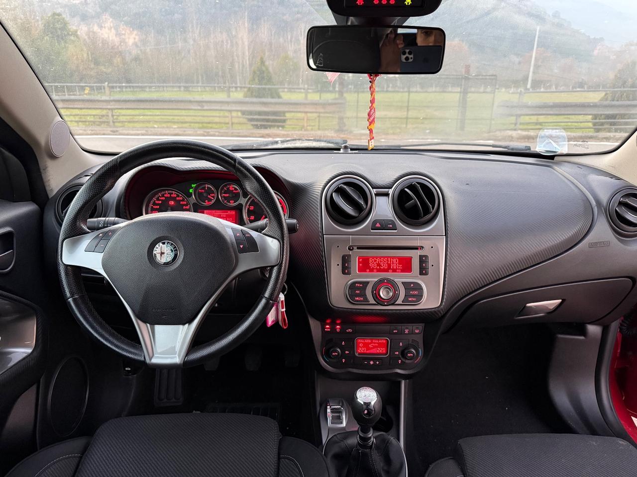 Alfa Romeo MiTo 1.4 105 CV M.air S&S Distinctive Sport Pack