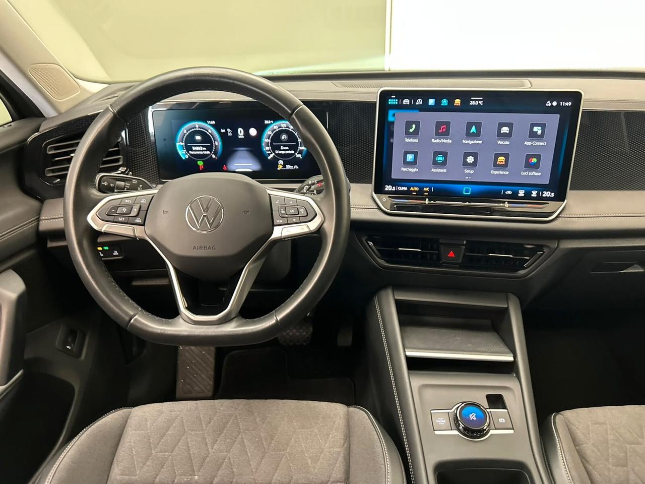 Volkswagen Tiguan 2024 2.0 tdi Evolution 150cv dsg IVA ESPOSTA