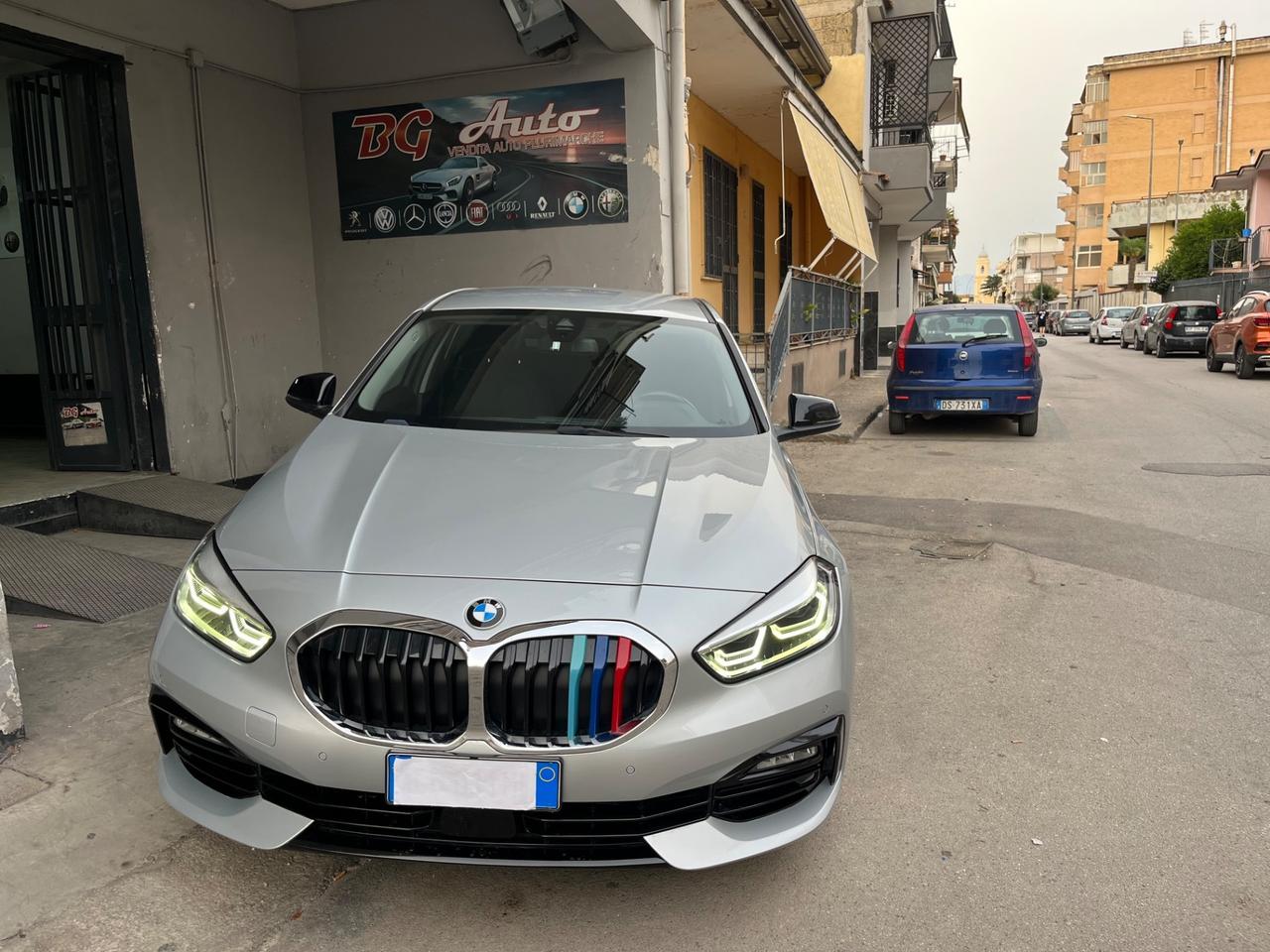 Bmw serie 1 116d 5p. Luxury 56000 km