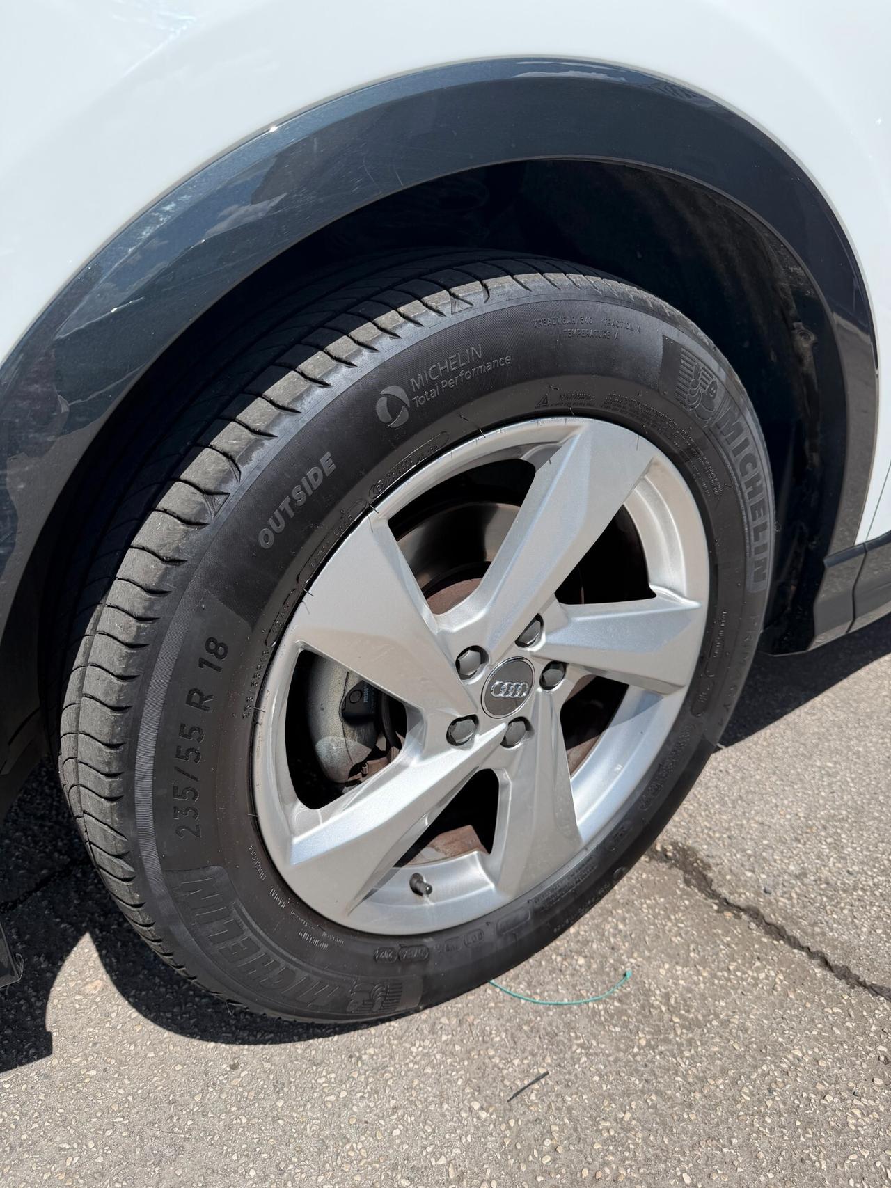 Audi Q3 35 TDI S tronic line edition