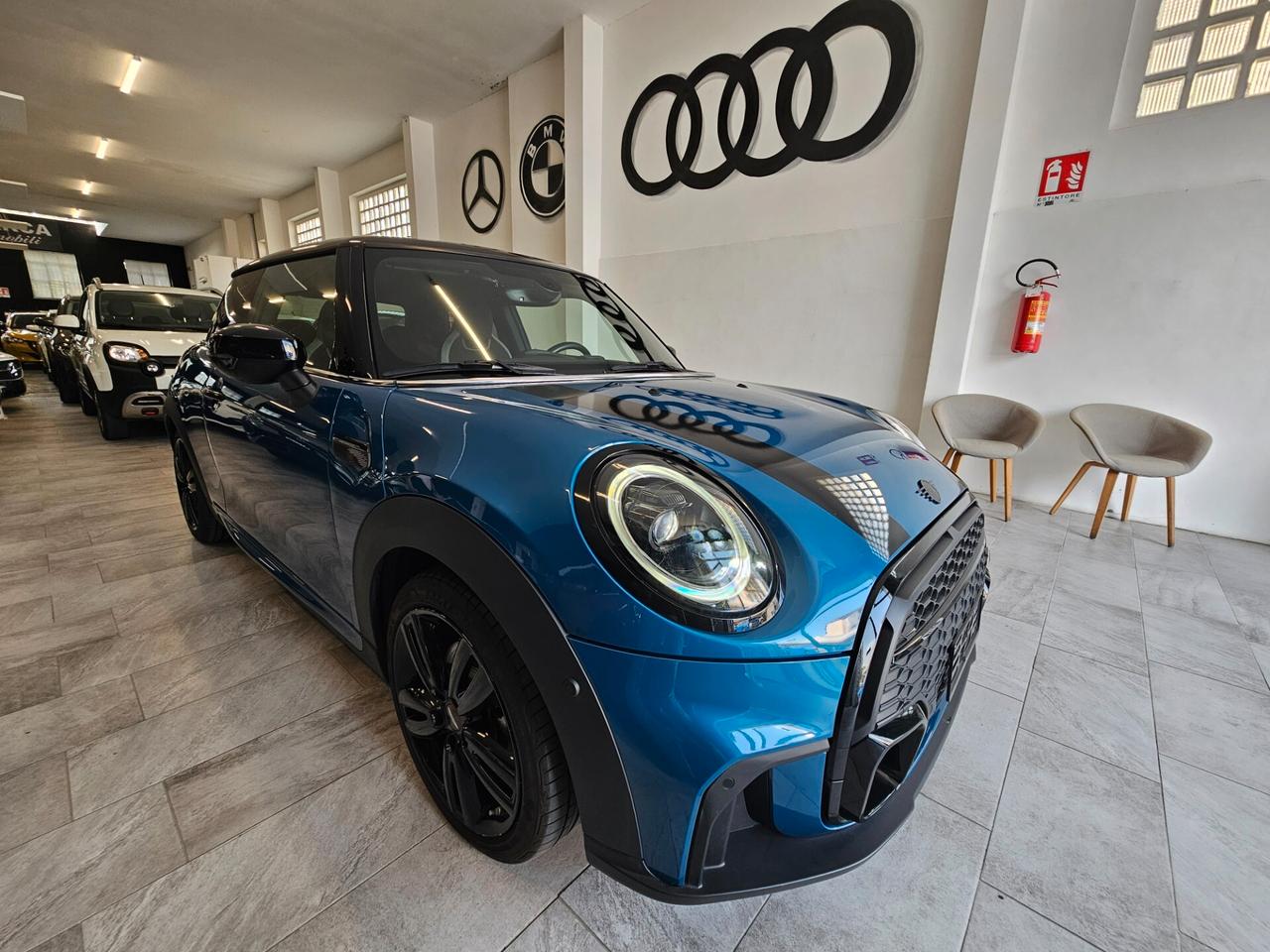 Mini 1.5 Cooper all. John Cooper Works