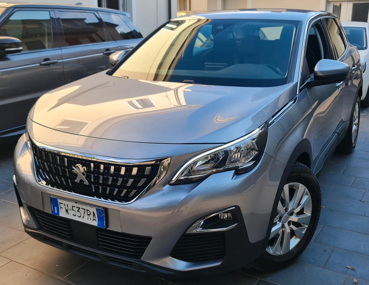 Peugeot 3008 BlueHDi 130 S&S Business