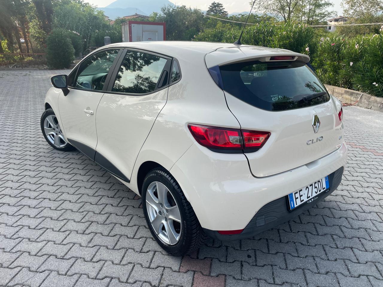 Renault Clio 1.5 DCI DIESEL