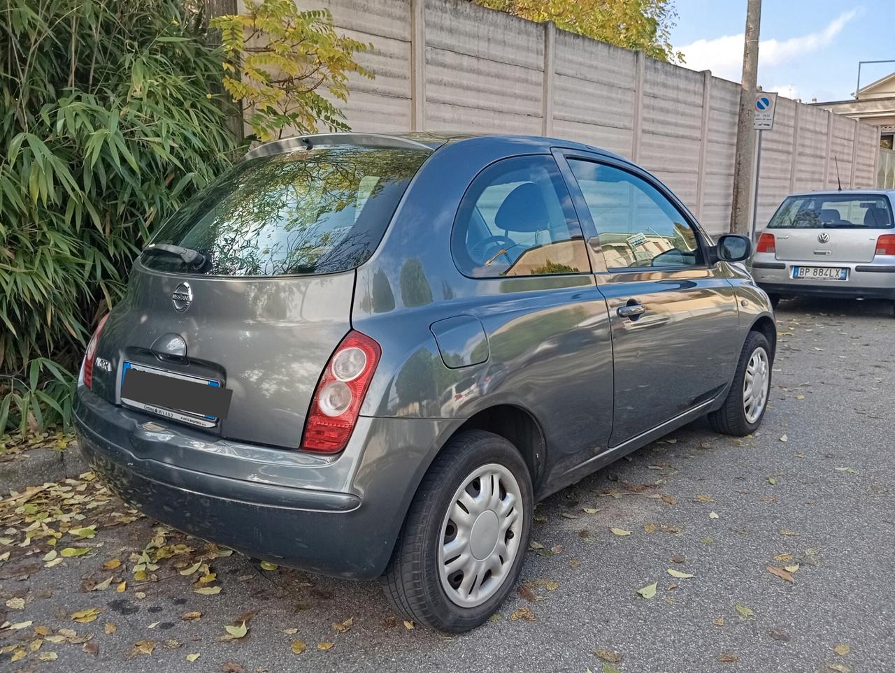 Nissan Micra 1.2 16V 3 porte neopatentati permute