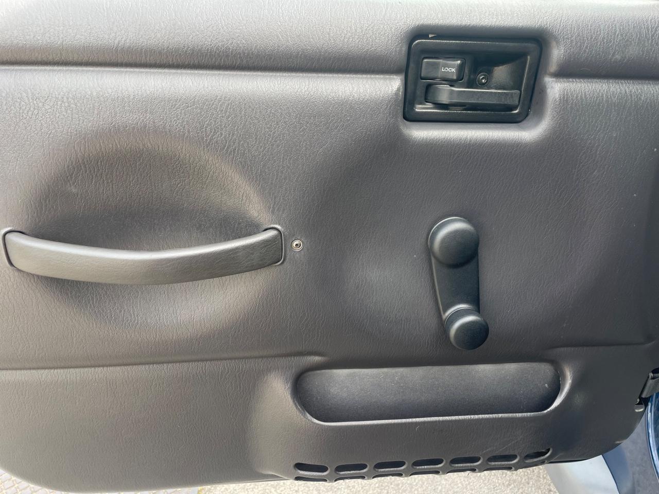 JEEP WRANGLER 2.5 cat Connection