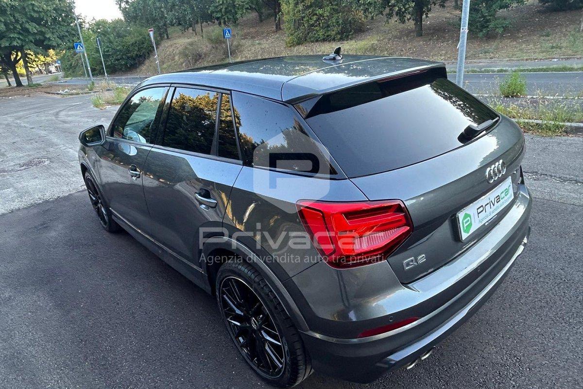 AUDI Q2 40 TFSI quattro S tronic Business