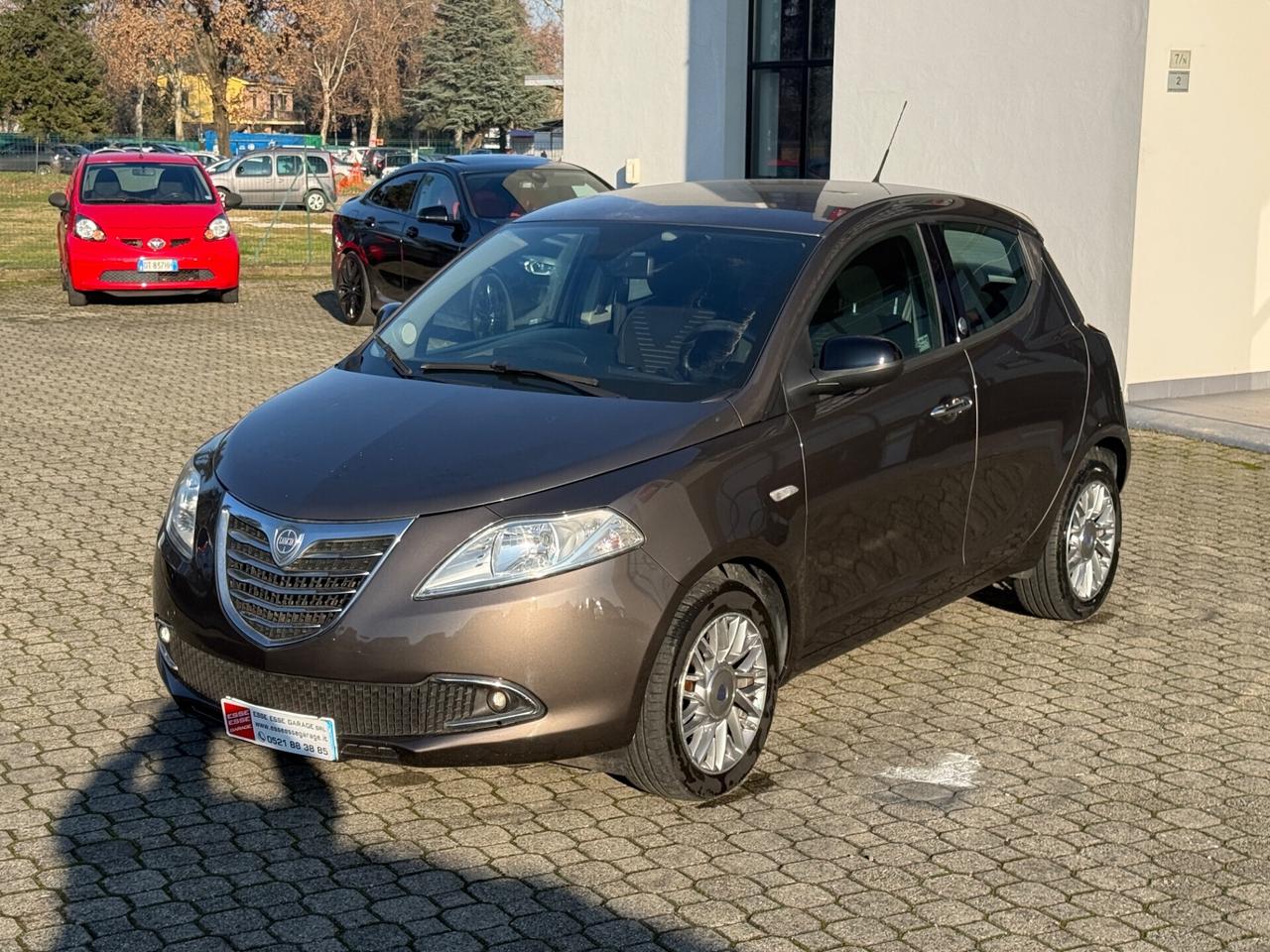 Lancia Ypsilon 1.2 69 CV 5 porte GPL Ecochic Gold