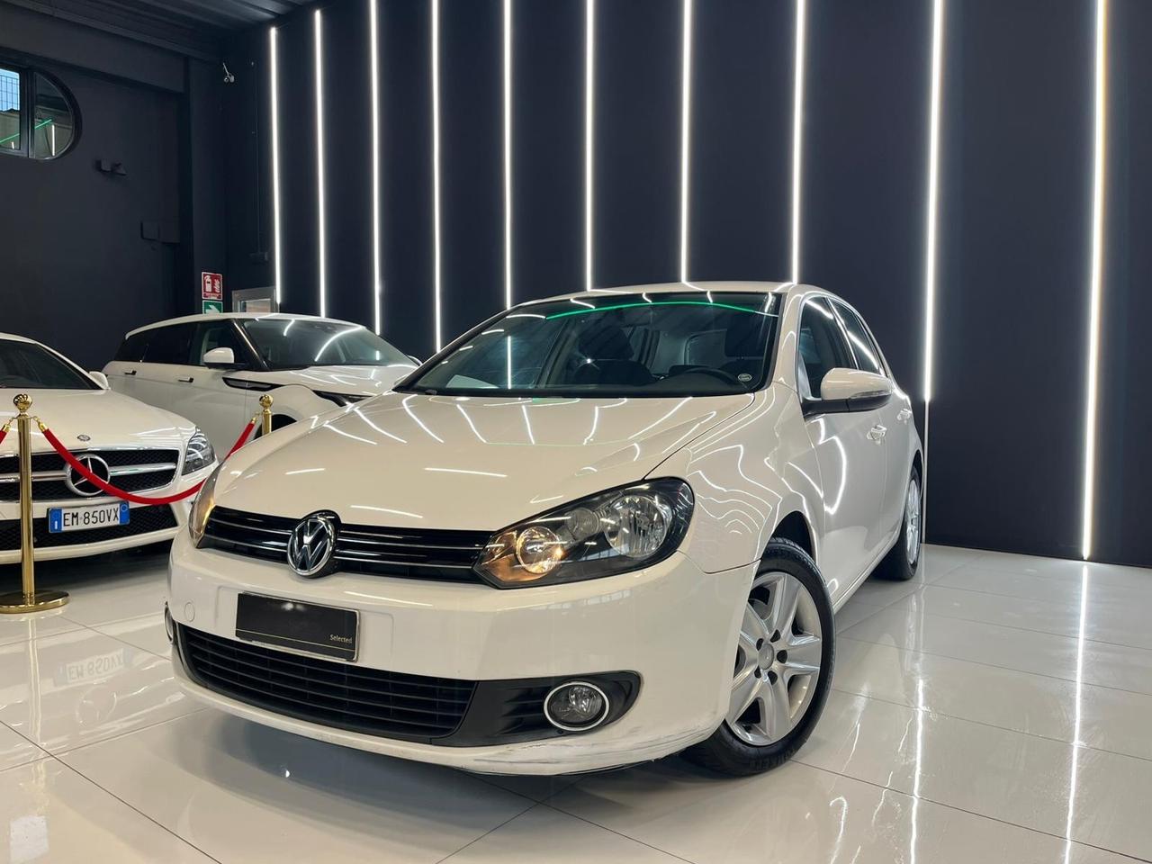 Volkswagen Golf 1.6 TDI DPF 5p. Comf. BlueM. Tech. OK NEOPATENTATI