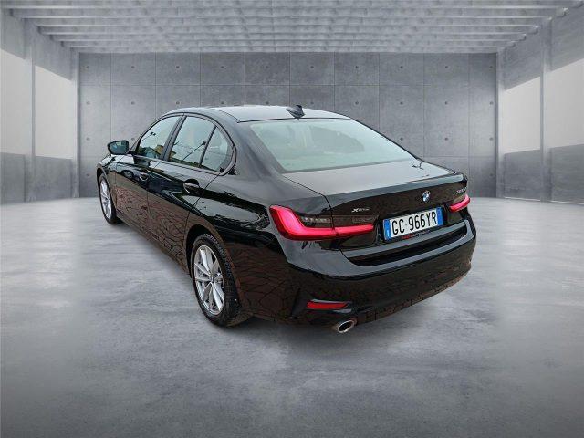 BMW 320 Serie3(G20/21/80/81 d 48V xDrive Business Advantag