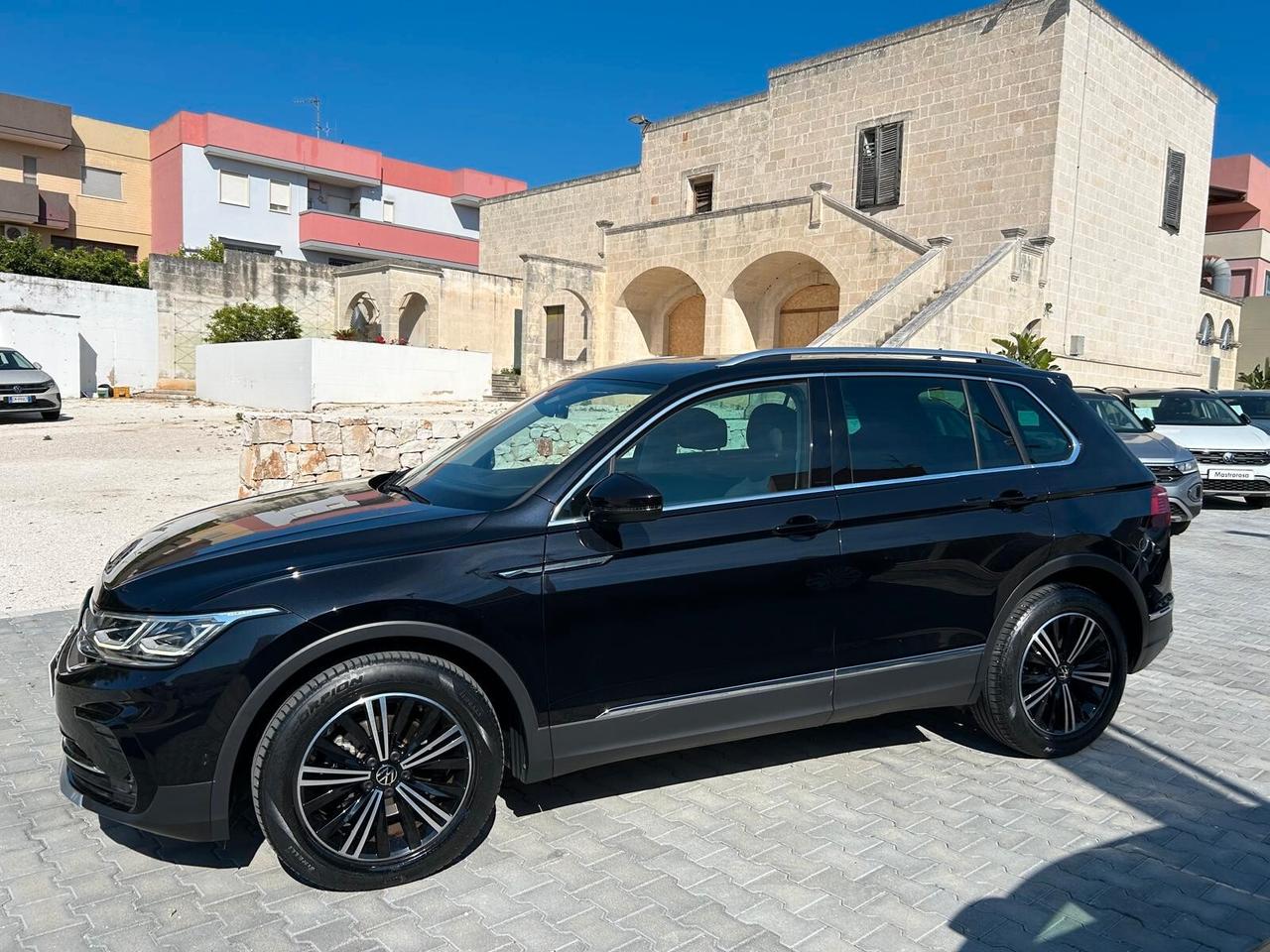 Volkswagen Tiguan 2.0 TDI 150 CV SCR DSG Elegance