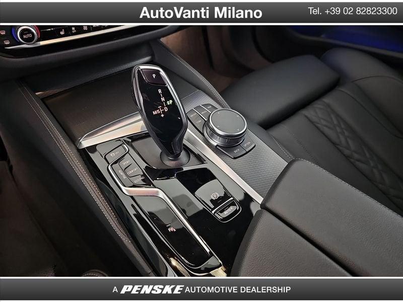 BMW Serie 5 540d 48V xDrive Touring Msport