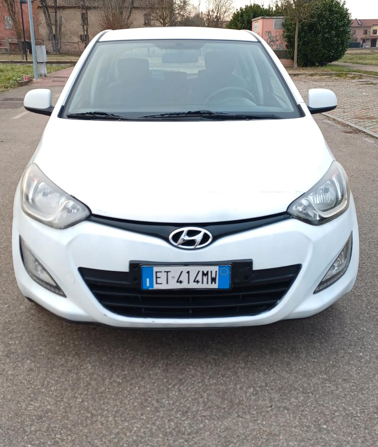 Hyundai i20 1.2 5p. Econext Sound Edition