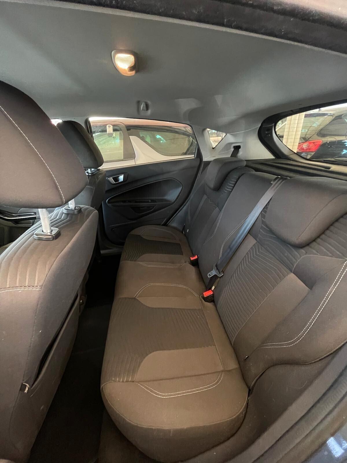 FORD FIESTA 1,2 BENZ.