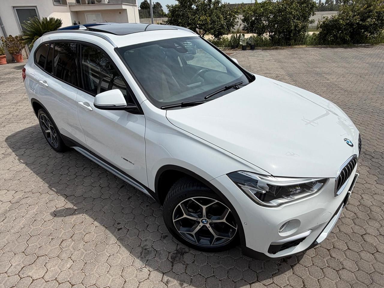 Bmw X1 sDrive18d xLine