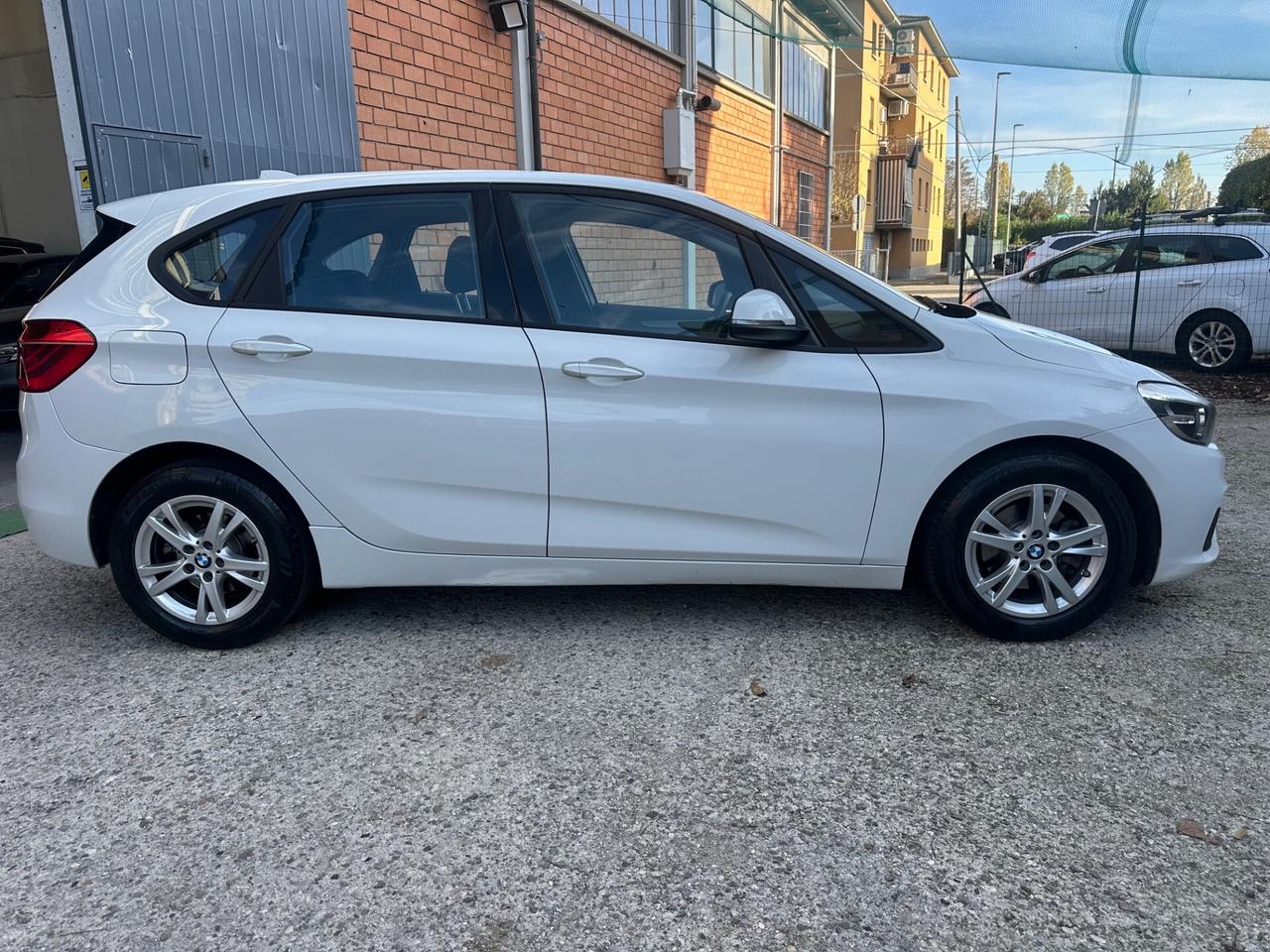 Bmw 216 216d Active Tourer Luxury