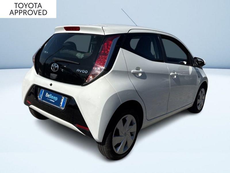 Toyota Aygo 1.0 X-PLAY 5P M-MT
