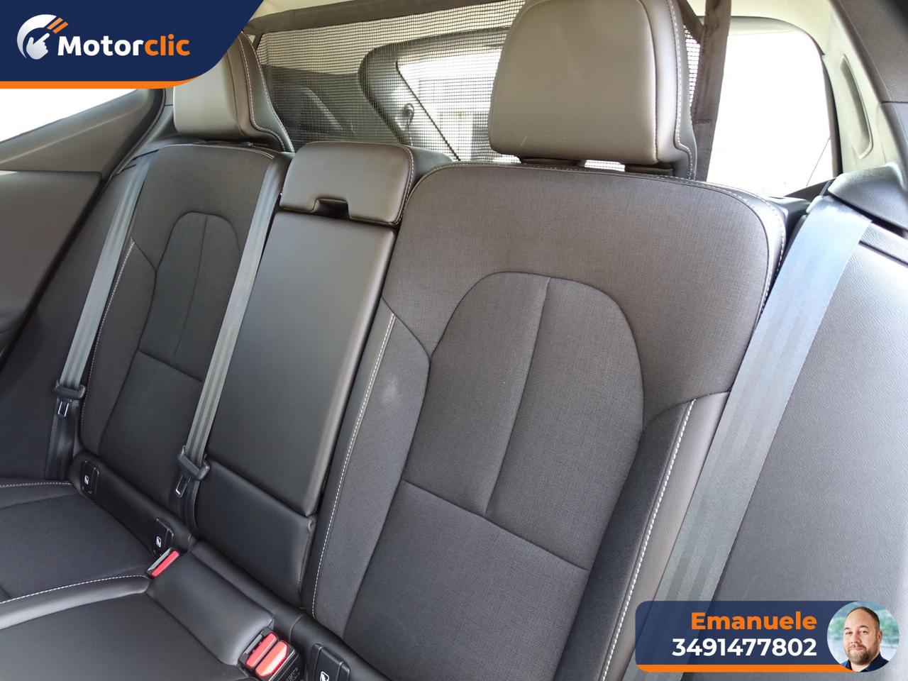 Volvo XC40 1.5 t3 Momentum 163cv my21