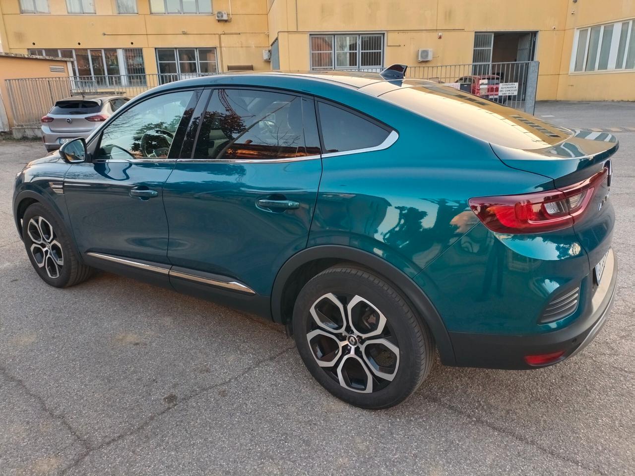 Renault Arkana Hybrid 145 CV Intens