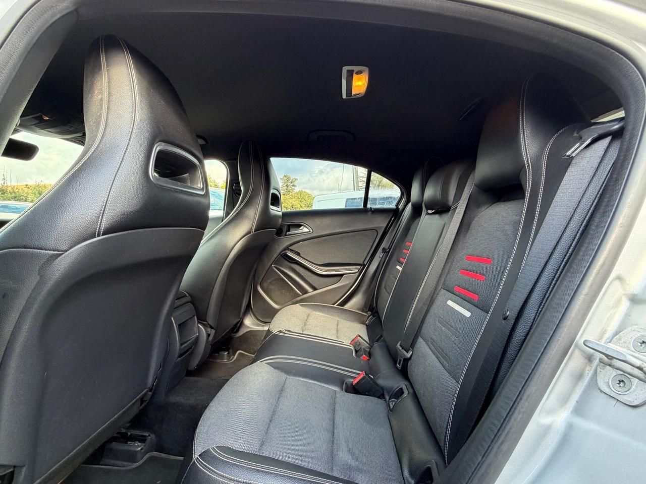 Mercedes-benz A 180 d 110 cv Sport 2016