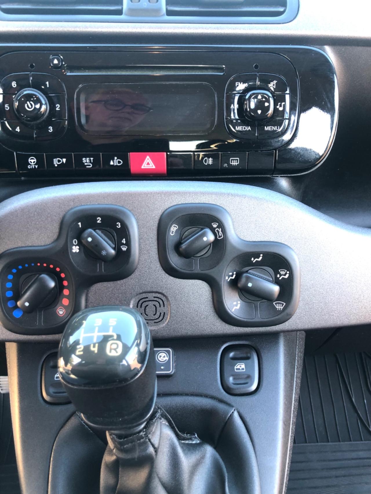 Fiat Panda lounge 1.2/ 51kw 69cv GPL