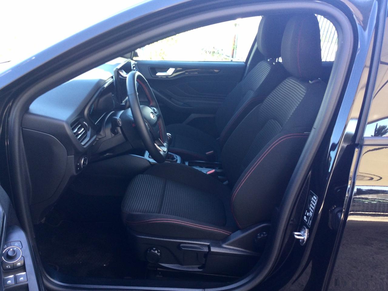 Ford Focus 1.0 EcoBoost Hybrid 125 CV 5p. ST-Line