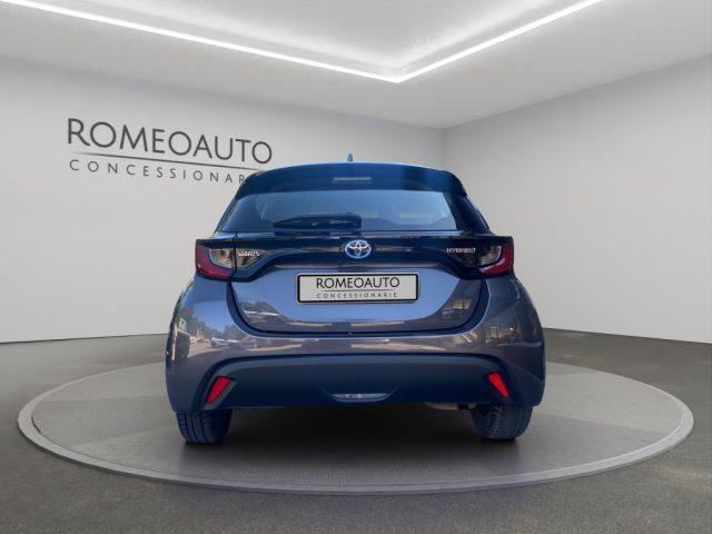 TOYOTA Yaris 1.5 Hybrid 5p Business