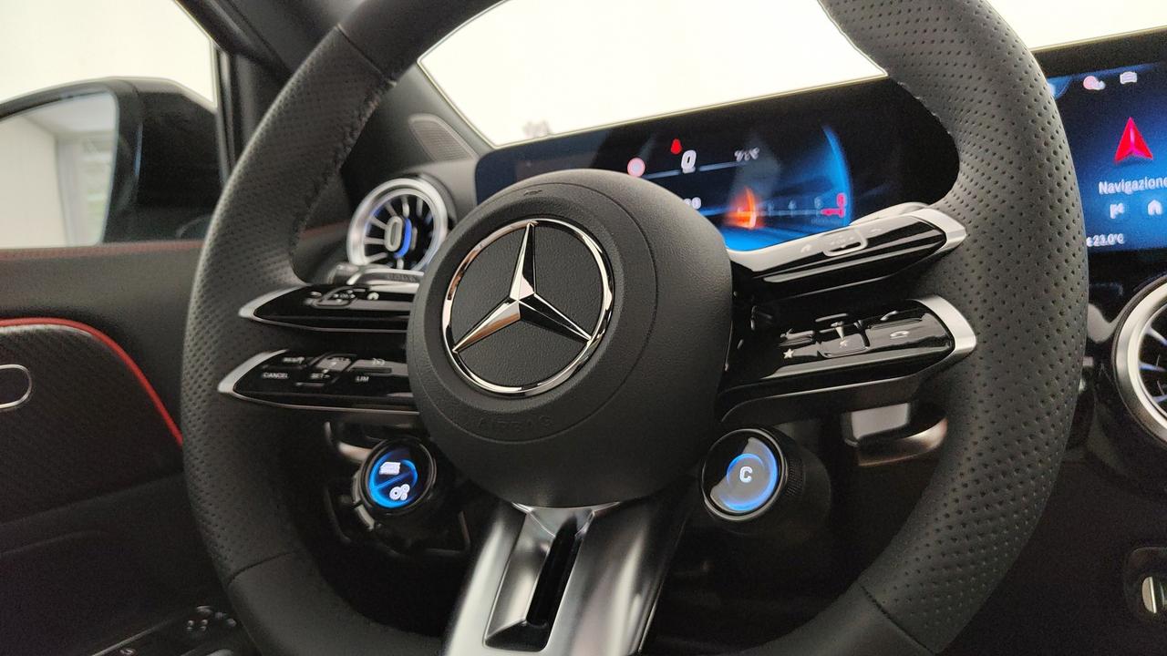 Mercedes-Benz Mercedes-AMG GLA 35 4MATIC