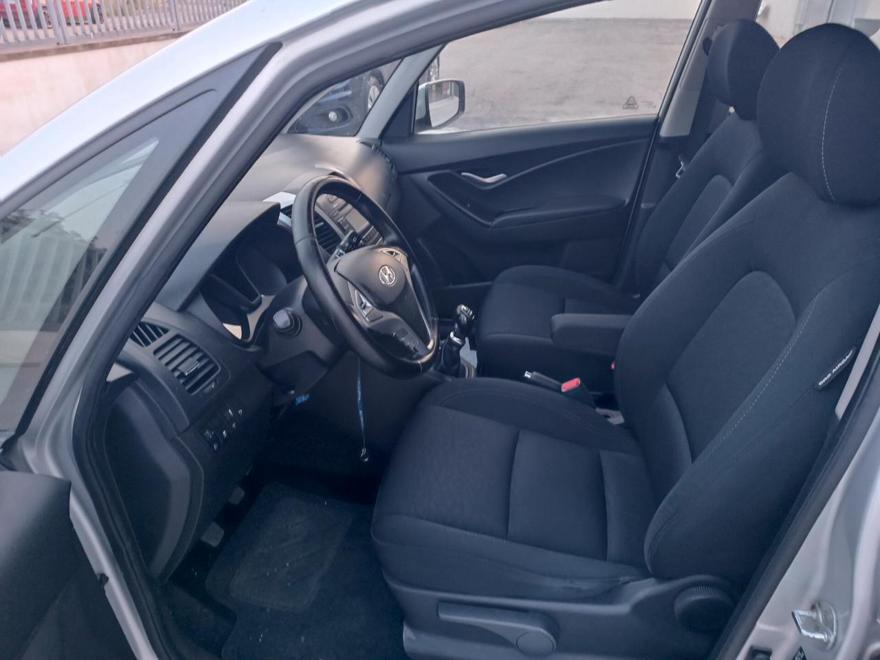 Hyundai iX20 1.4 CRDI 90 CV