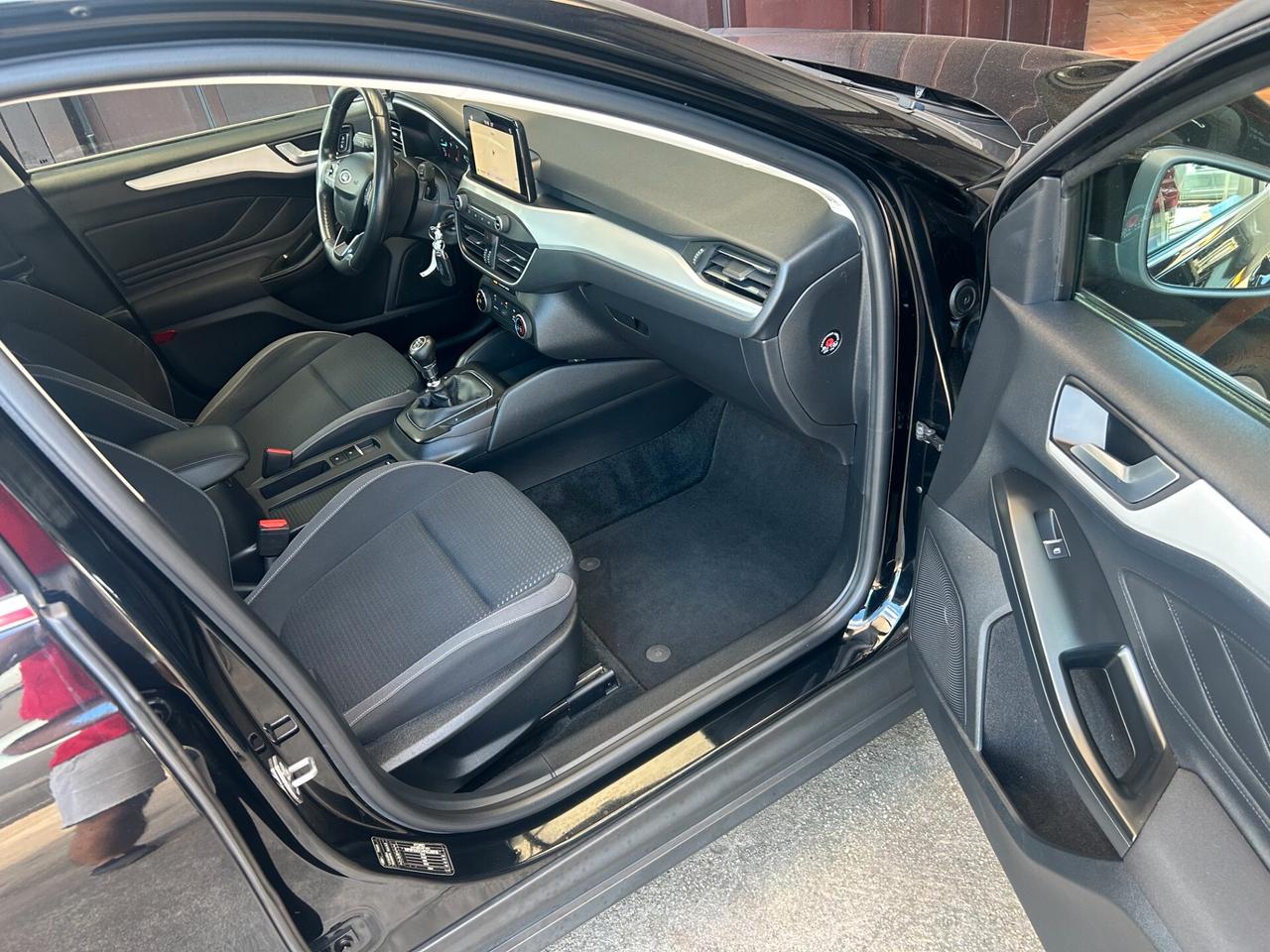 Ford Focus 1.5 TDCi 95 CV Start&Stop SW Business *OK NEOPATENATI*