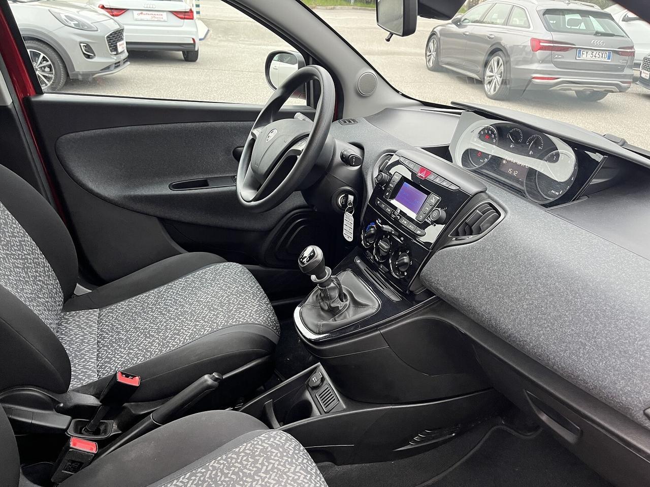 LANCIA YPSILON 1.7 70 CV FIREFLY SILVER