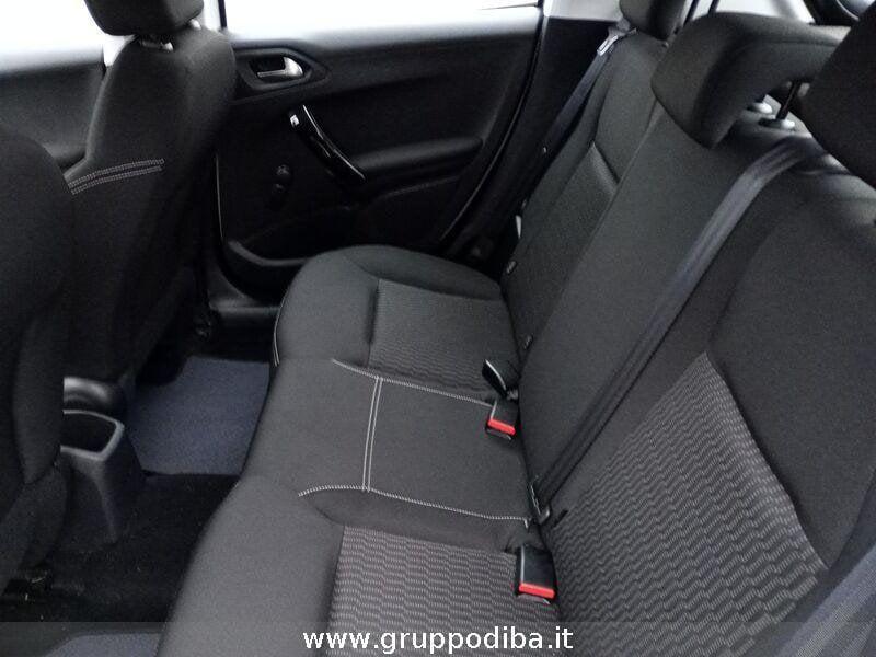 Peugeot 208 I 2015 Benzina 5p 1.2 puretech Allure s&s 82cv my18