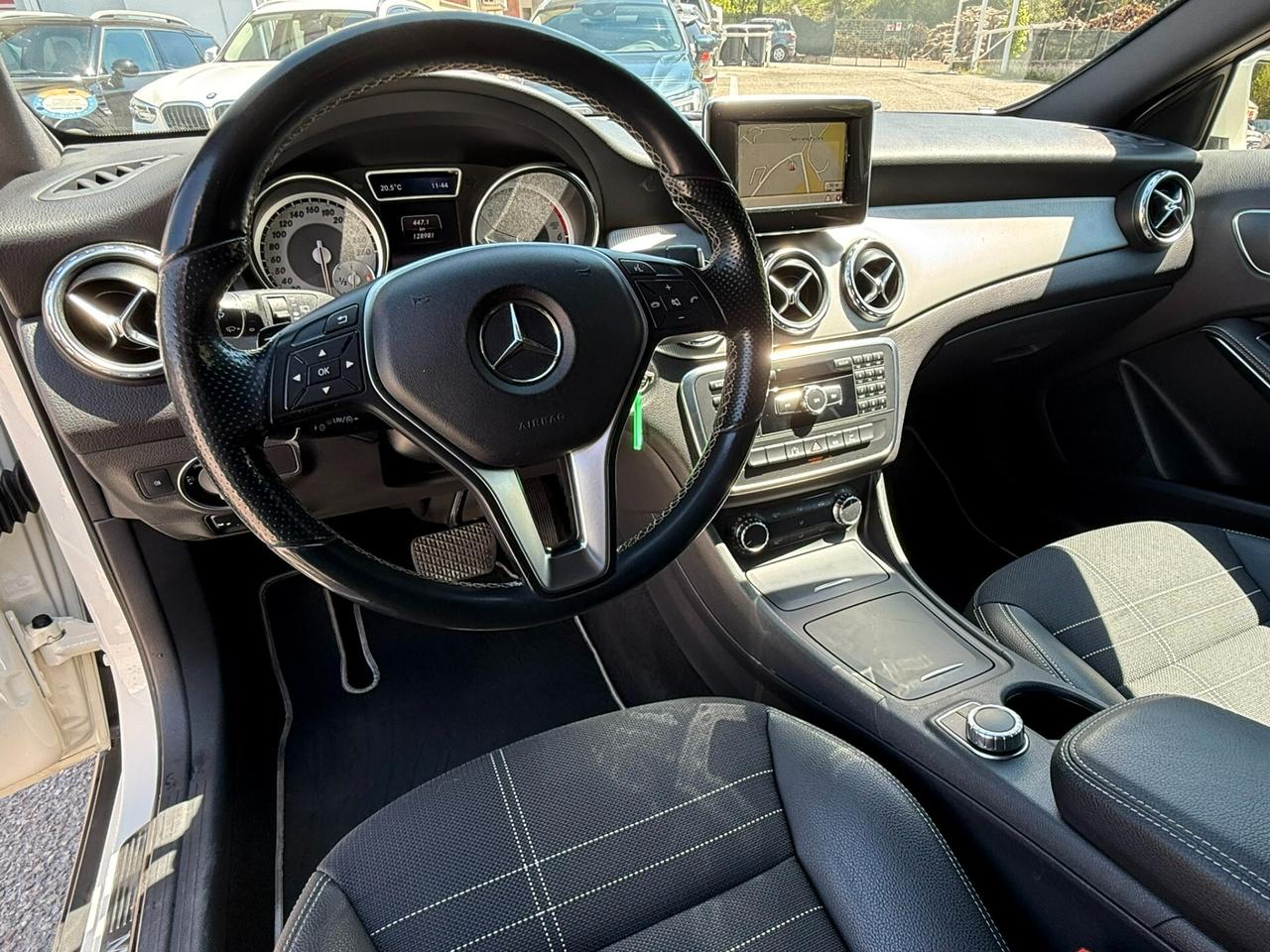Mercedes-benz GLA 200 CDI Automatic Premium