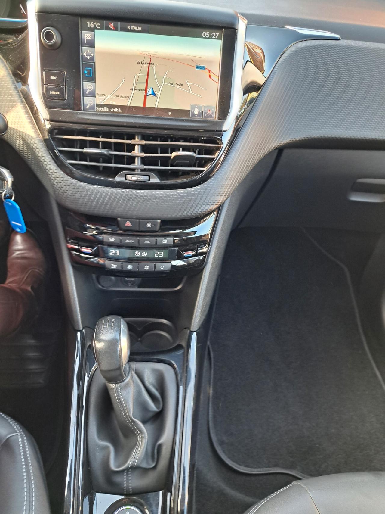 Peugeot 2008 1.6 e-HDi 92 CV Stop&Start Allure