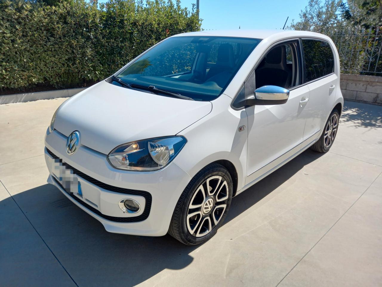 Volkswagen up! 1.0 75 CV 5p. high