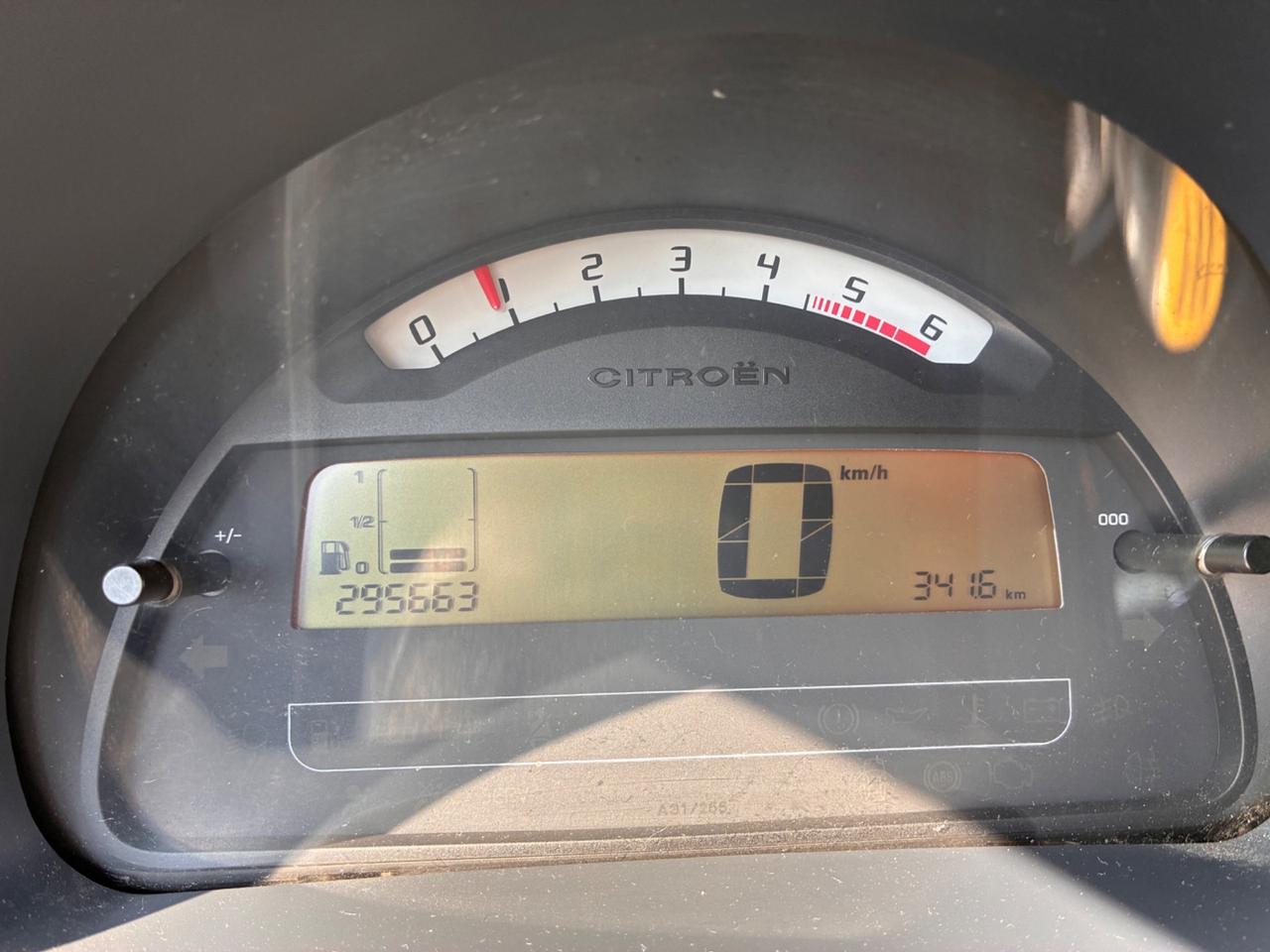 Citroen C2 VTR 1.4 gasolio - BELLA !