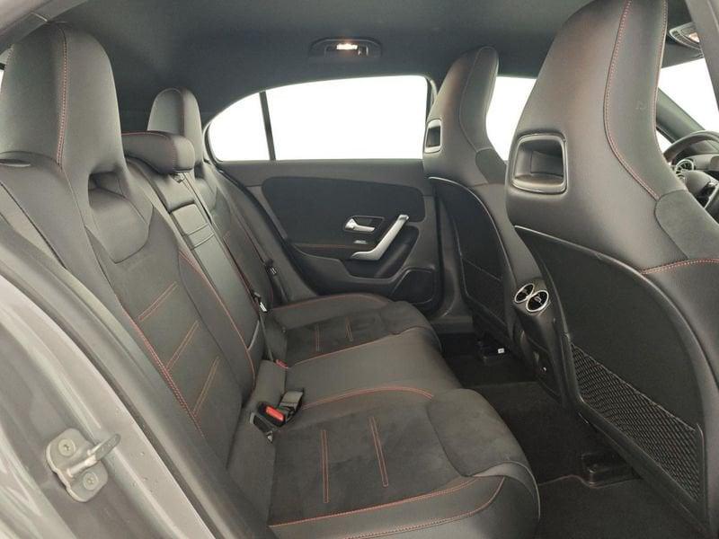 Mercedes-Benz Classe A A 200 d Automatic Premium AMG Line