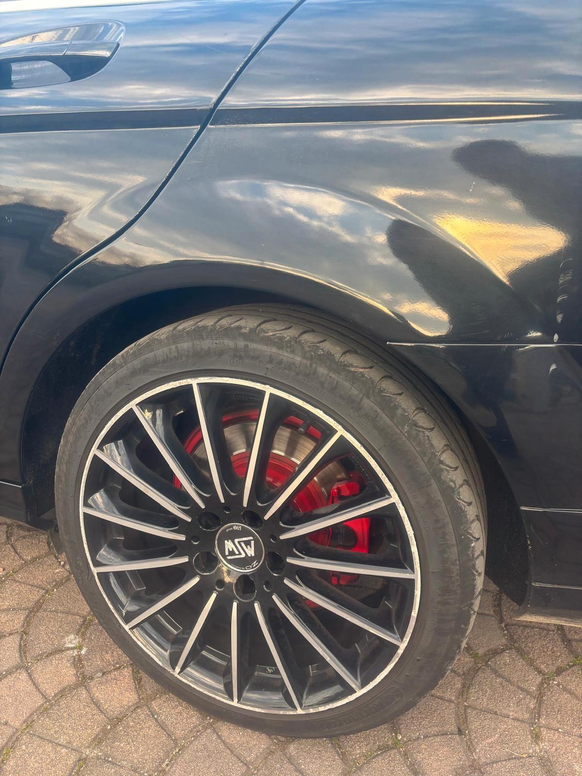 Mercedes-benz C 220 CDI BlueEFFICIENCY Avantgarde