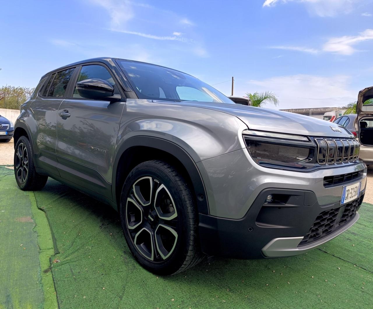 Jeep Avenger 1.2 Turbo 100 CV Summit - 2023
