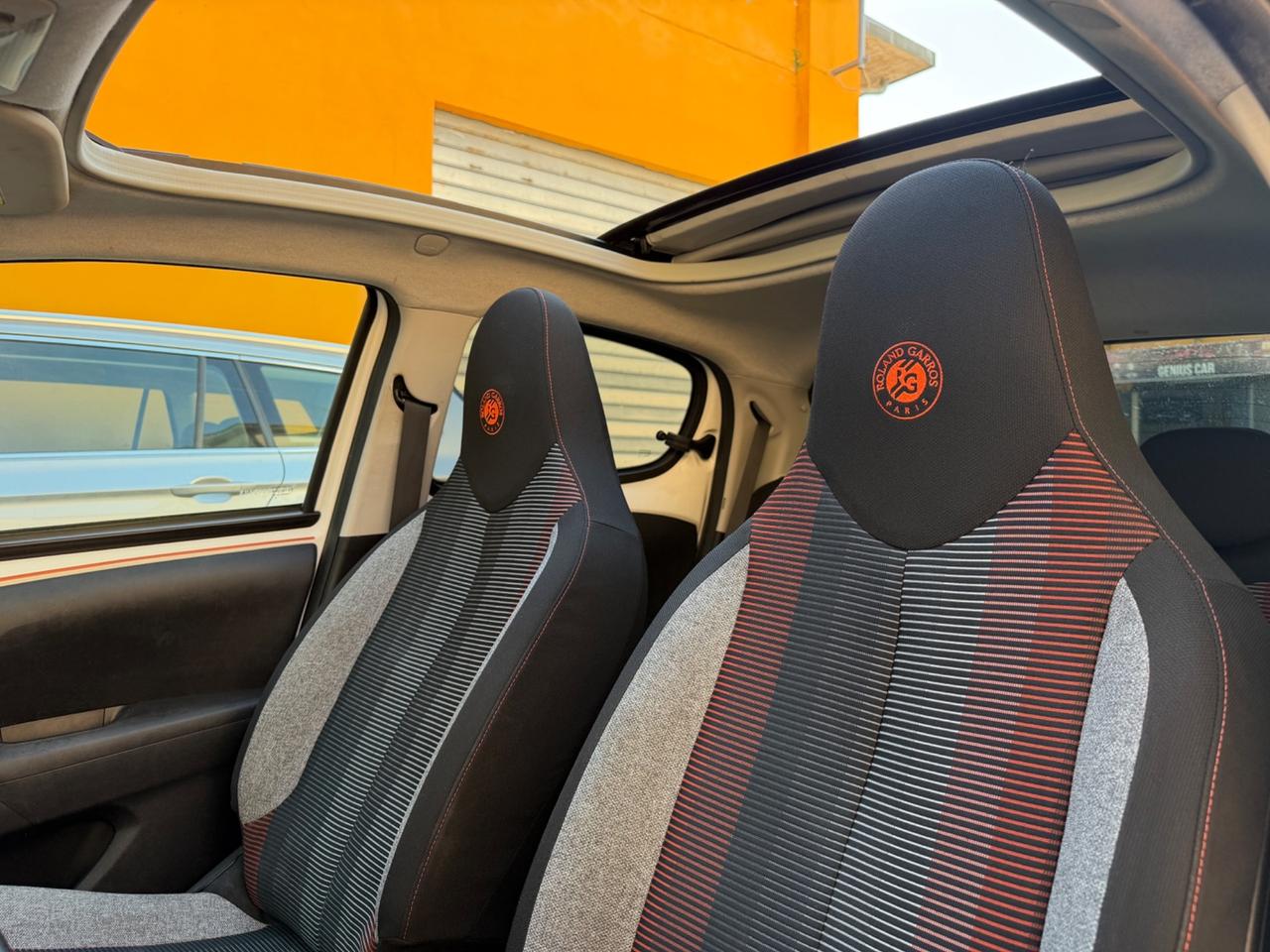 Peugeot 108 VTi 68 5 porte Roland Garros TOP!