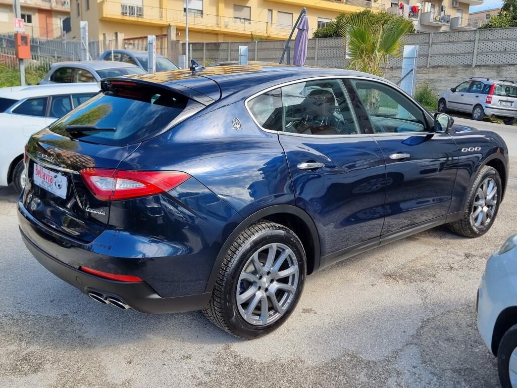 Maserati Levante 3.0 V6 Diesel 250CV