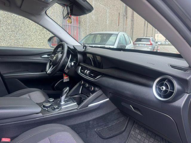 ALFA ROMEO Stelvio 2.2 Turbodiesel 180 CV AT8 RWD Business