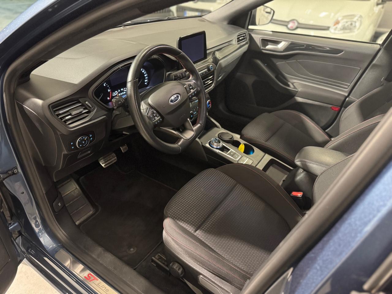 Ford Focus 1.5 EcoBlue 120 CV 5p. ST Line