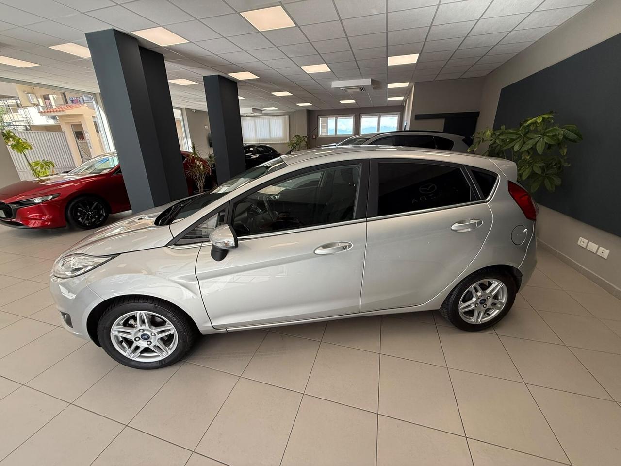 Ford Fiesta 1.0 80CV 5 porte Titanium