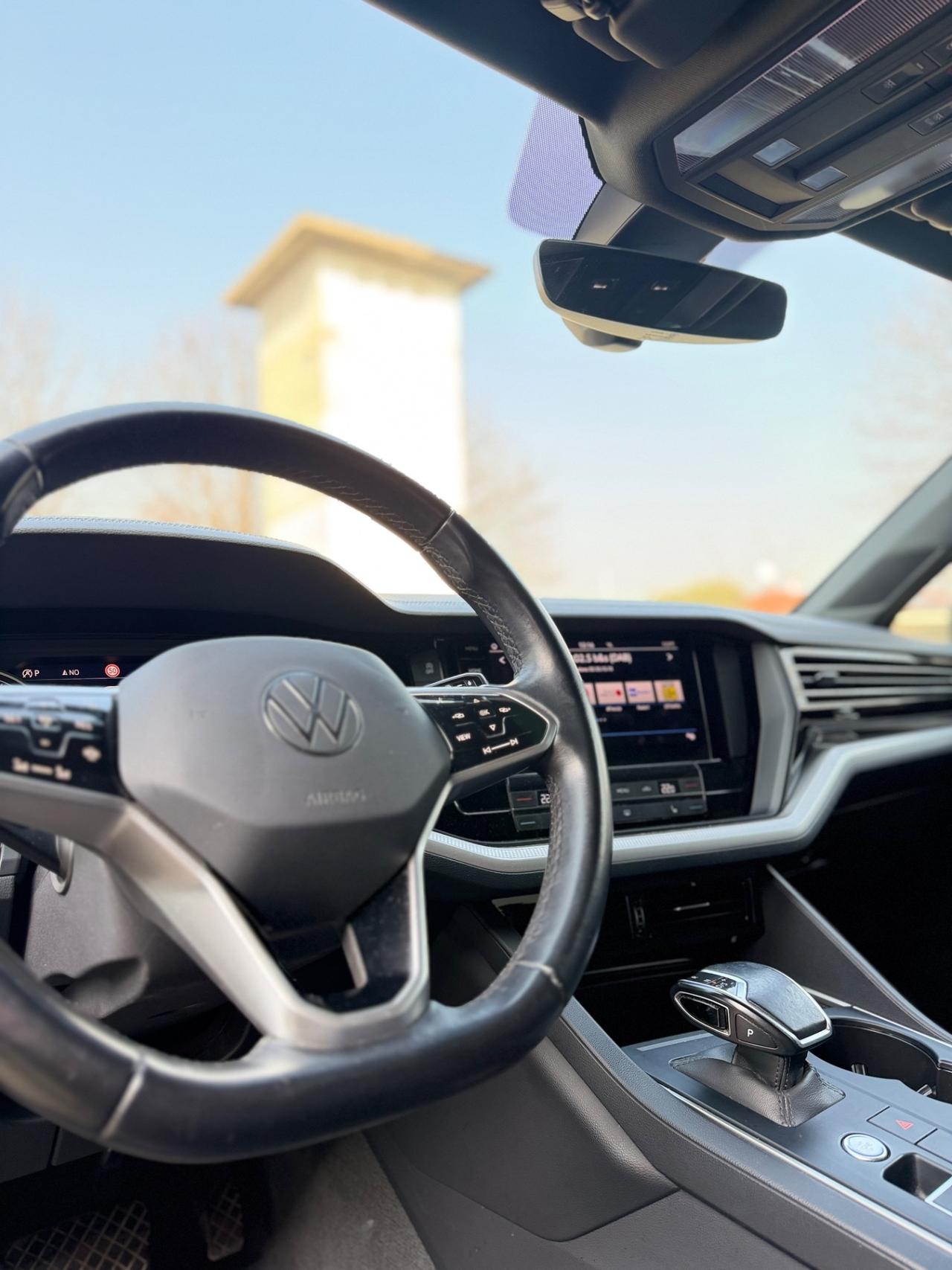 Volkswagen Touareg 3.0 V6 TDI SCR Elegance