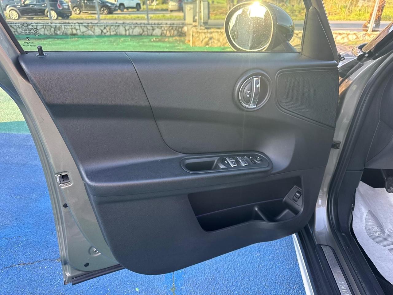 Mini Cooper D Countryman 2.0 SD Business