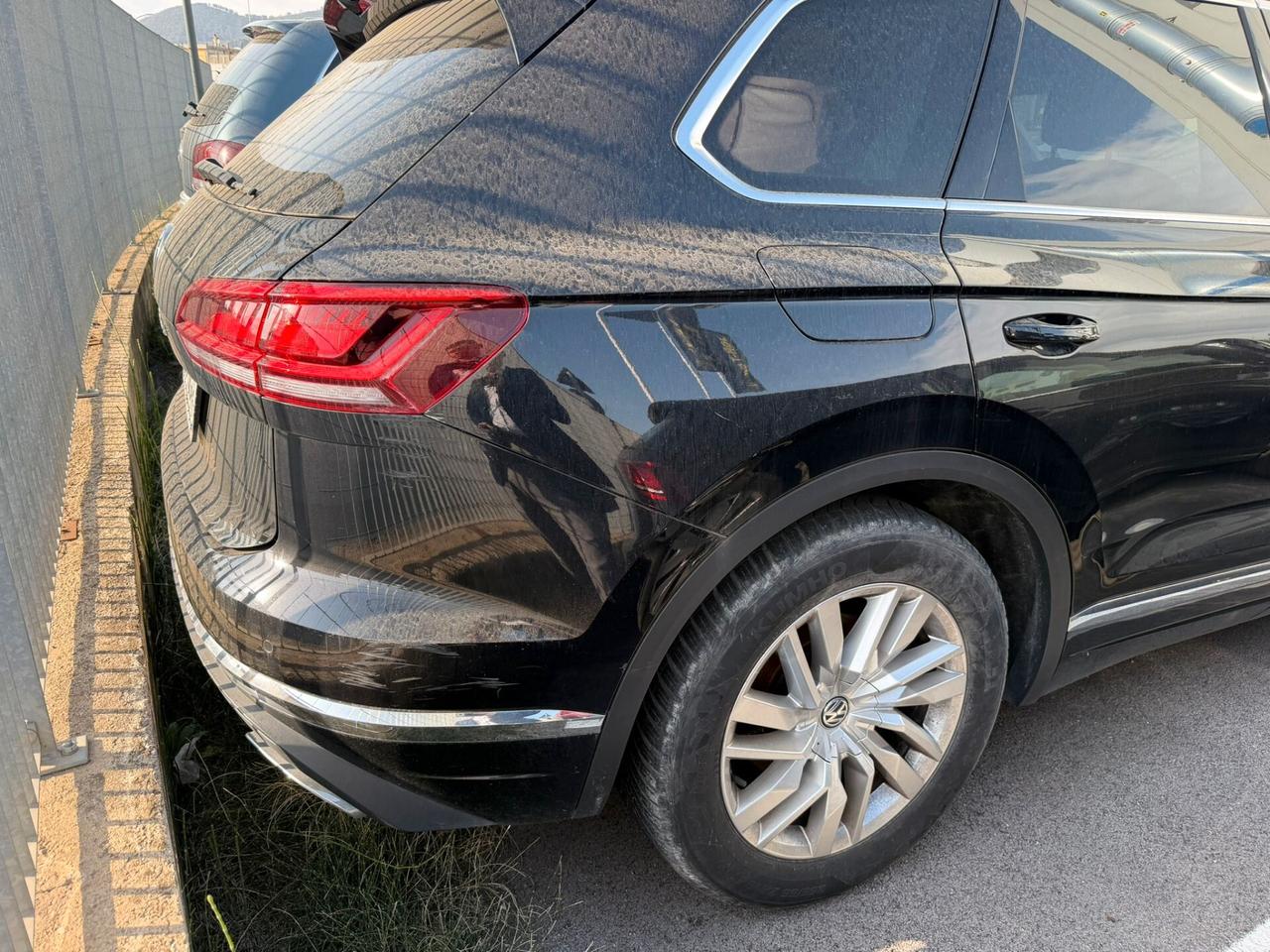 Volkswagen Touareg 3.0 V6 TDI SCR Advanced